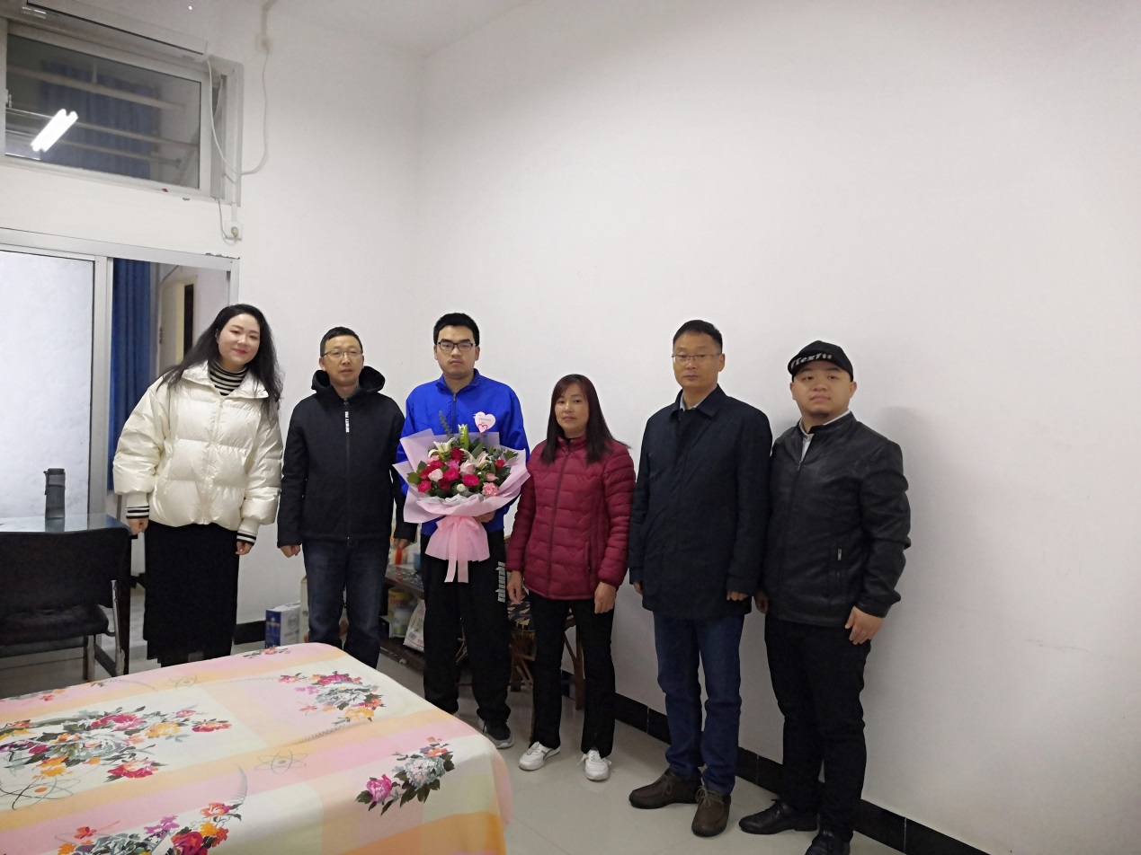 说明: c:\users\admin\desktop\2020级亚洲成片观看四虎永久网站工作\20级亚洲成片观看四虎永久网站  撰写新闻稿  2020.10.3-\qq图片20201129211247.jpg