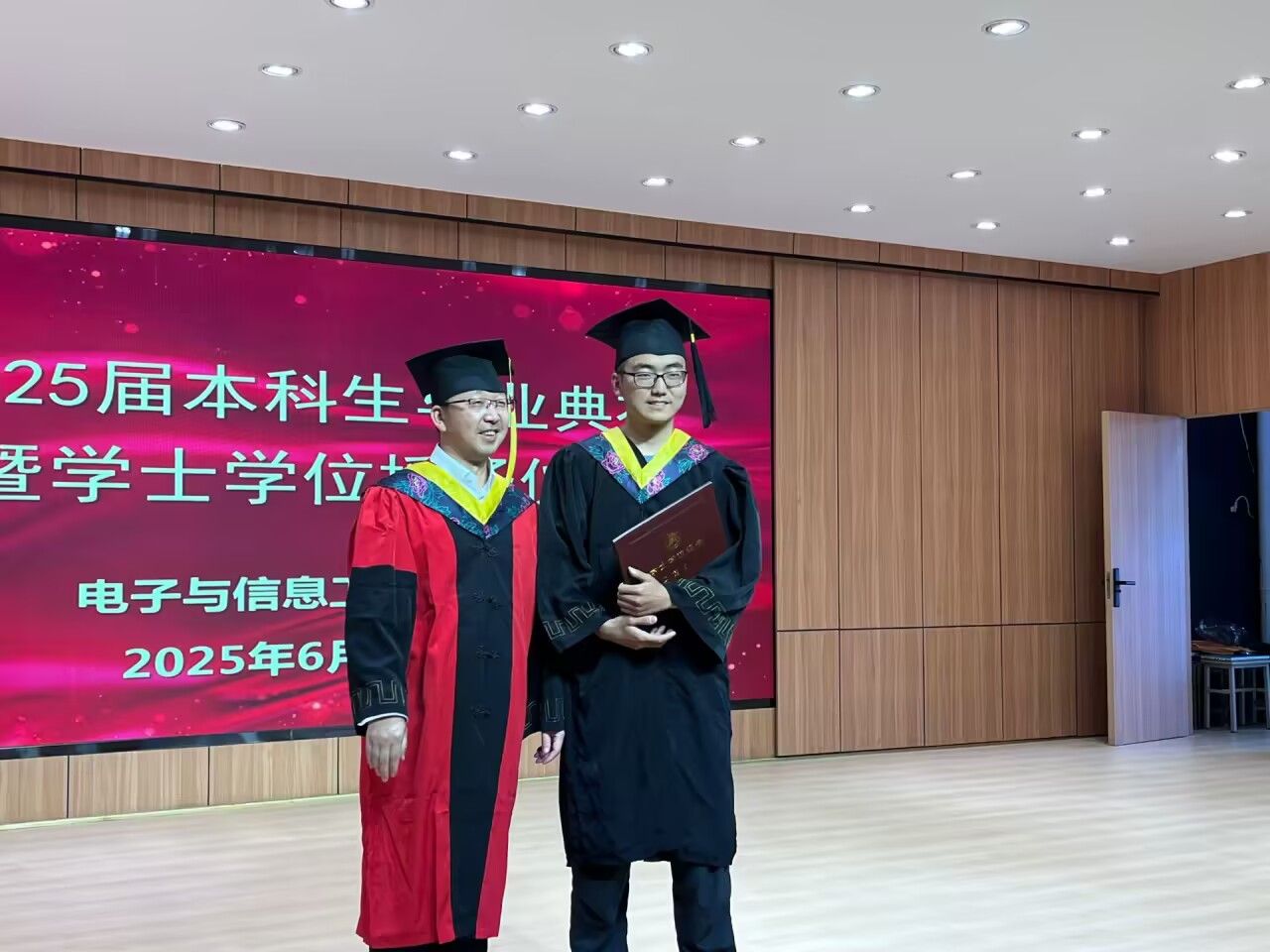97欧美在线看欧美视频免费